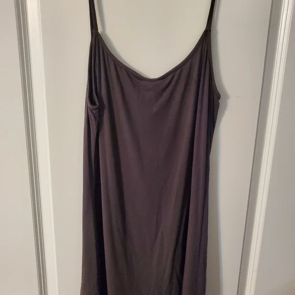 Bryn Walker spaghetti strap tank top NWT - Picture 3 of 5